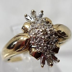 10K Solid GOLD GENUINE DIAMOND Cluster Ring